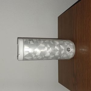 New Starbucks 12 oz Insulated Tumbler Stainless Bottle Metallic Pearl White